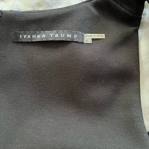 Ivanka Trump Geometric Bodycon Dress – Size 4 - Picture 9 of 9